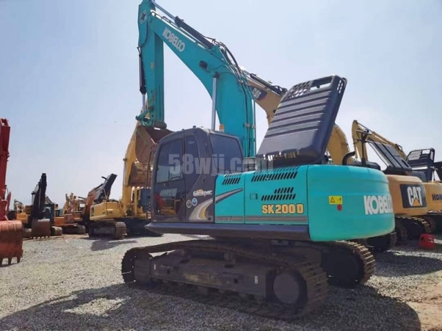 Kobelco 200D