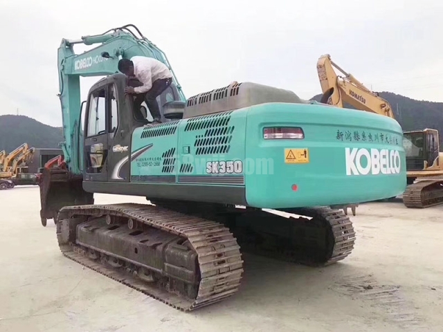 Kobelco 350-8 