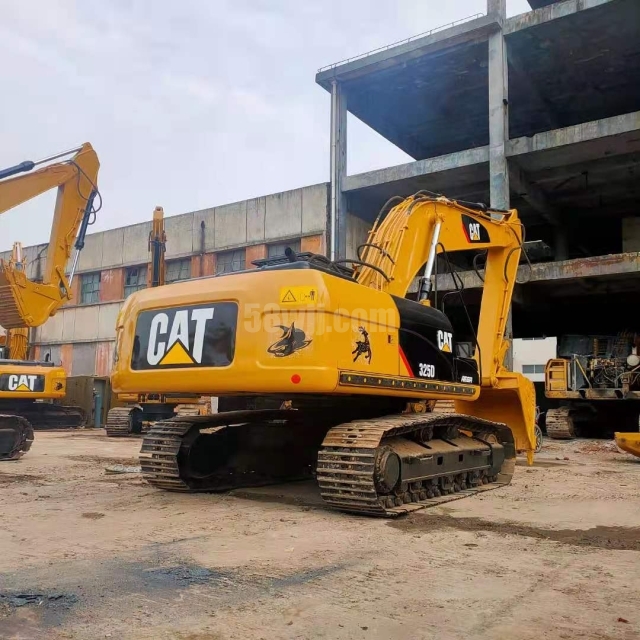 Caterpillar 325D2 