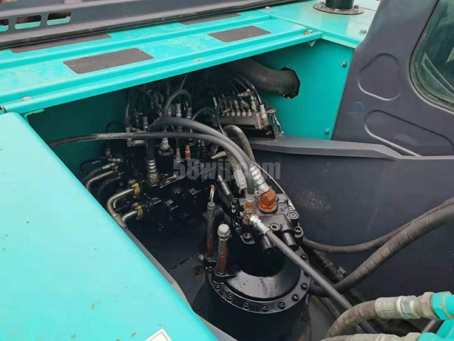 Kobelco 250-8 