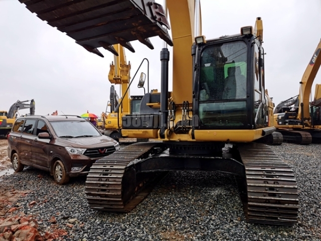 Caterpillar 329D 