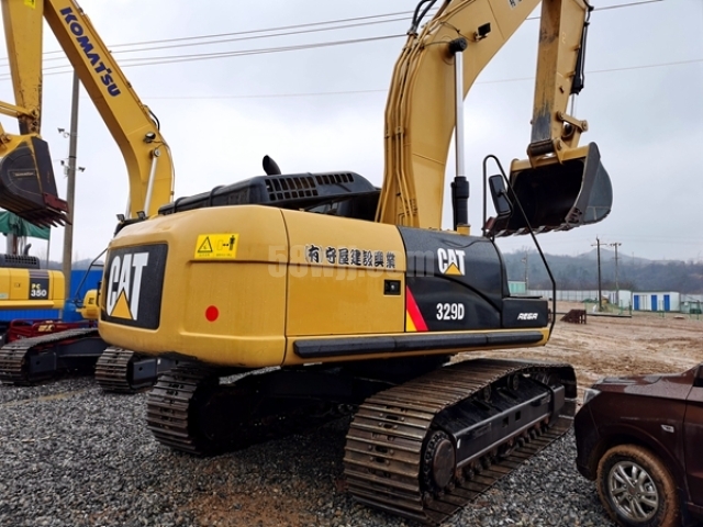 Caterpillar 329D 