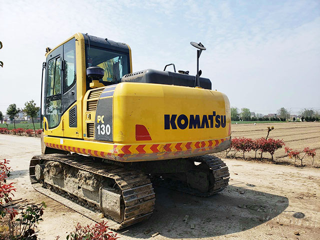 Komastu PC130-8M0 