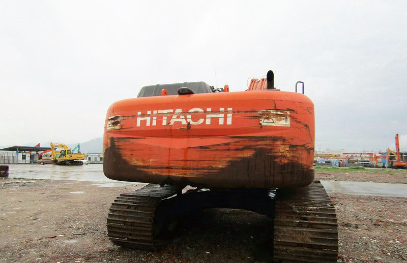 Hitachi ZX330-3 