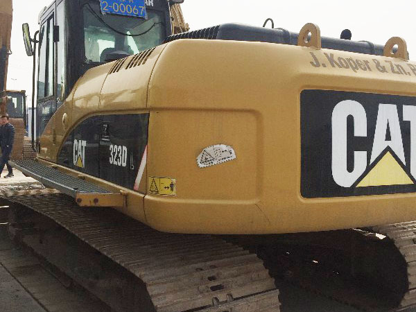 Caterpillar 323DL 