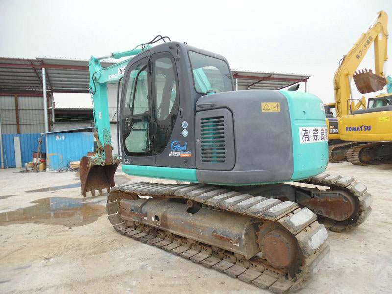 Kobelco SK115SR 