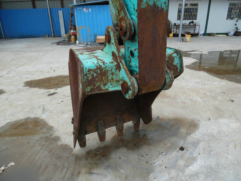 Kobelco SK115SR 