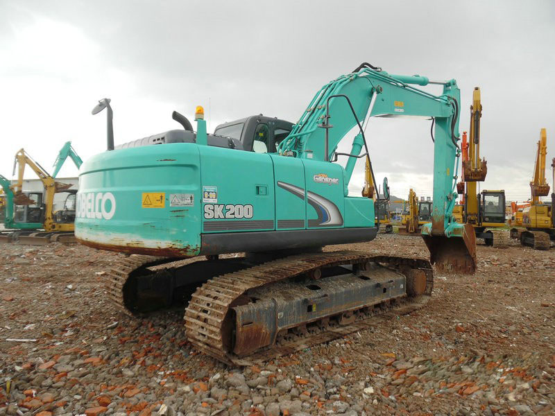 Kobelco SK200-8 