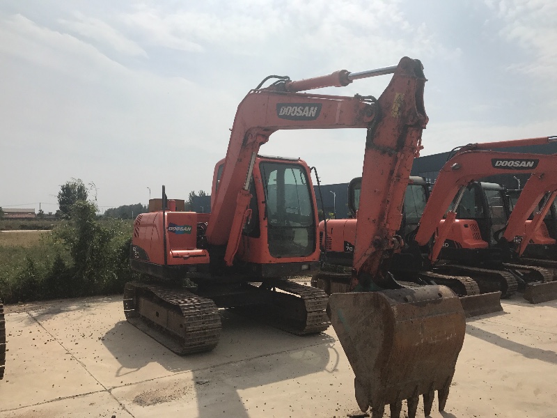 Doosan DX80 