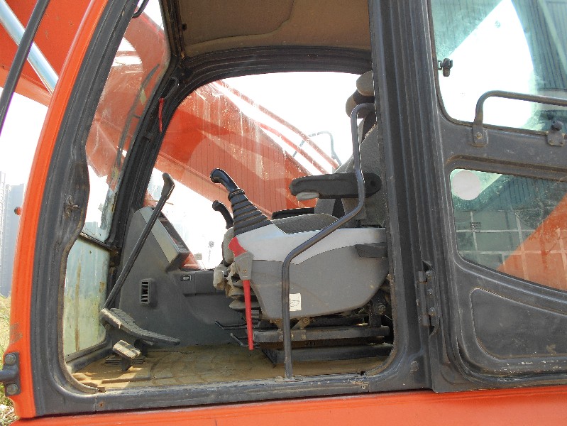 Doosan DX260 