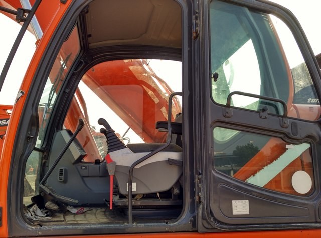 Doosan DX300 