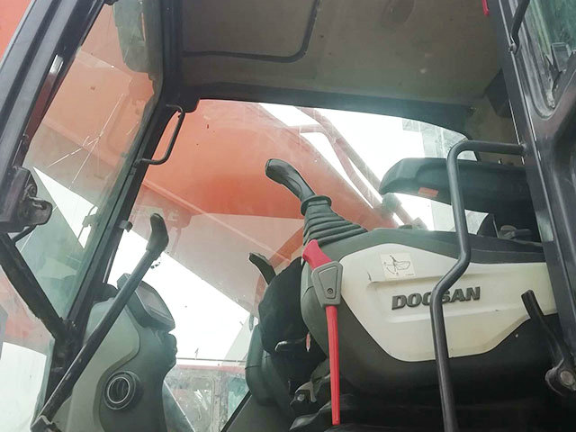 Doosan DX520LC-9C 